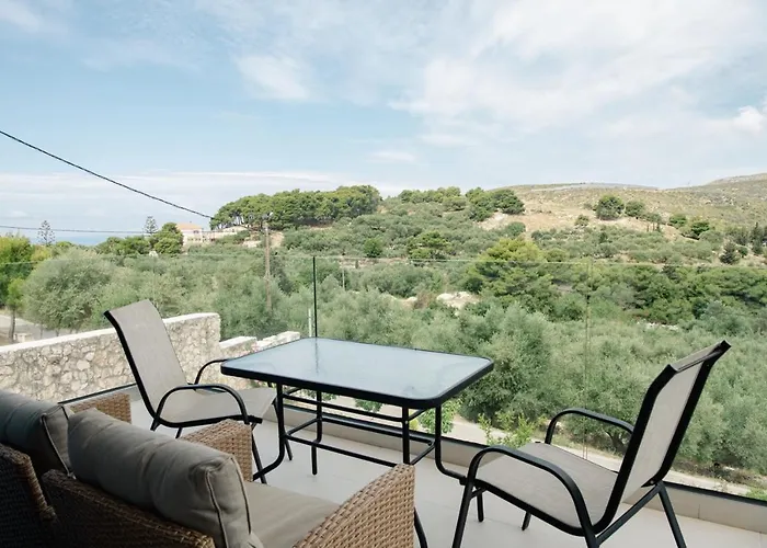 Mimoza Apelati * Keri