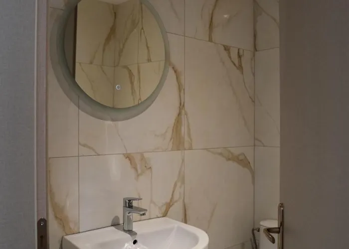 Mimoza Apelati Appartement